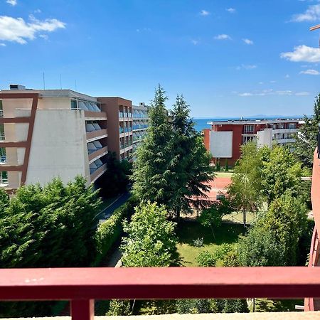 Privilege Fort Beach - Menada Apartments Елените Экстерьер фото