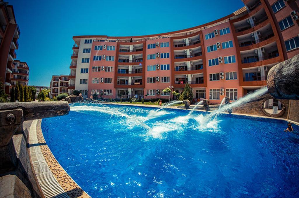 Privilege Fort Beach - Menada Apartments Елените Экстерьер фото